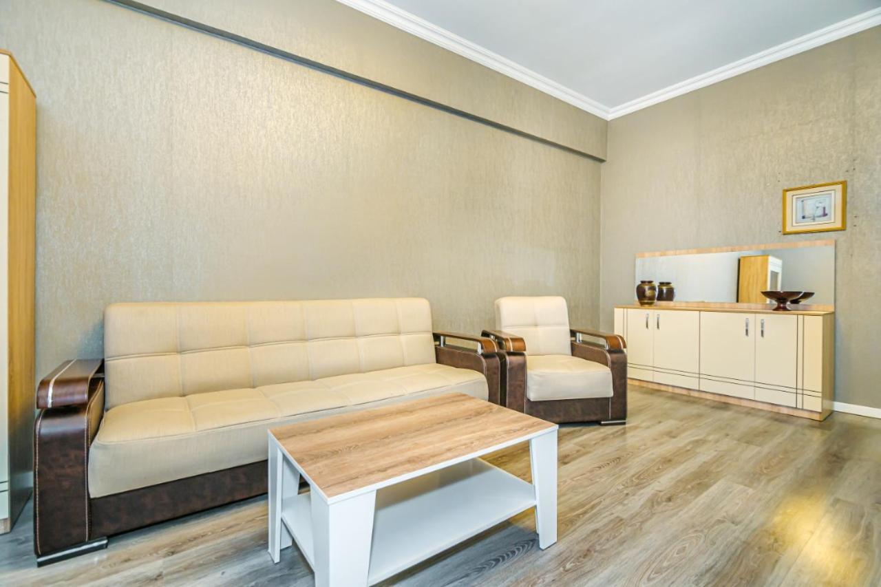 M Estate 1 Room Targovu Baku Exteriér fotografie